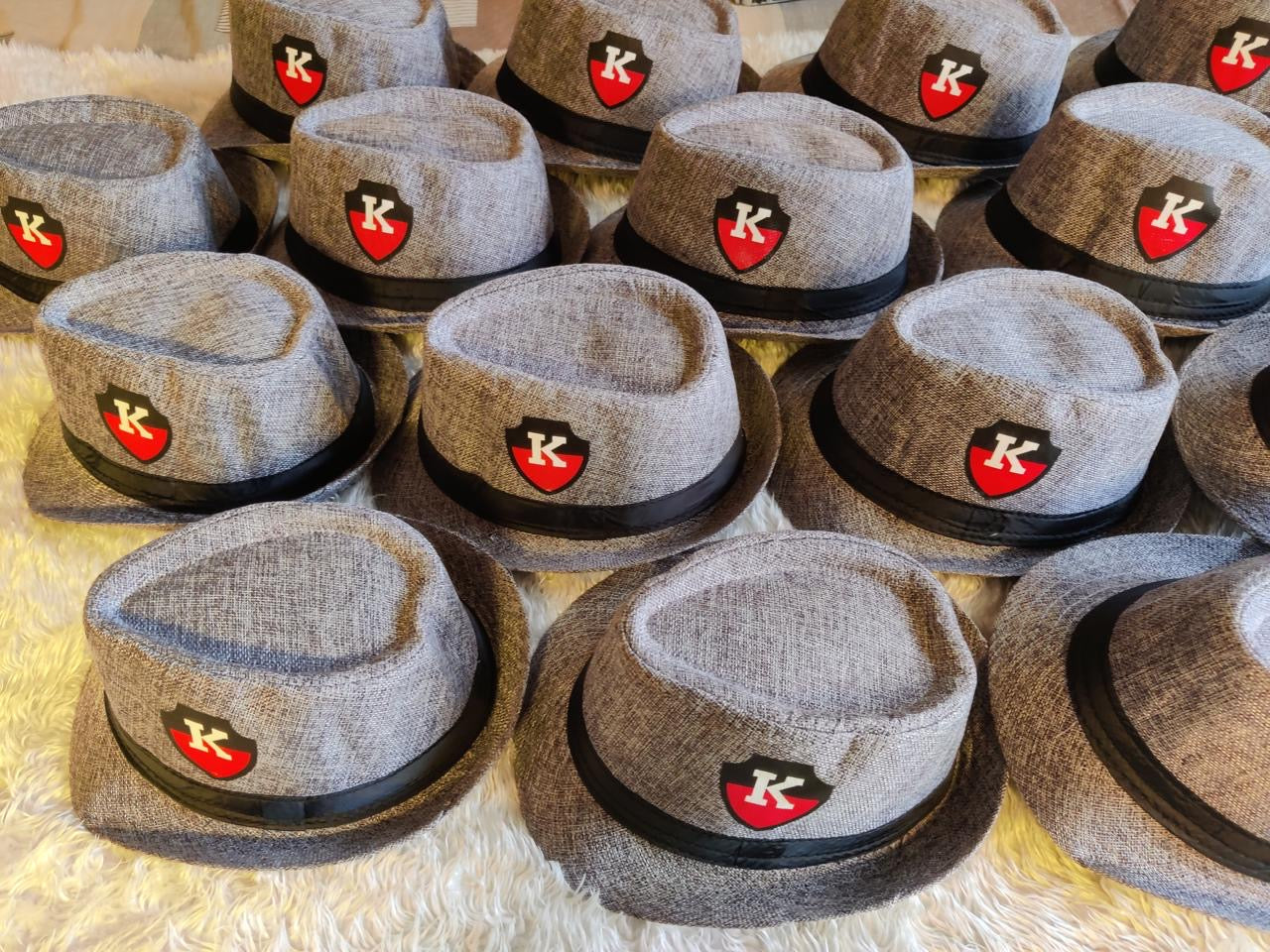 Customise men’s HAT (cap)