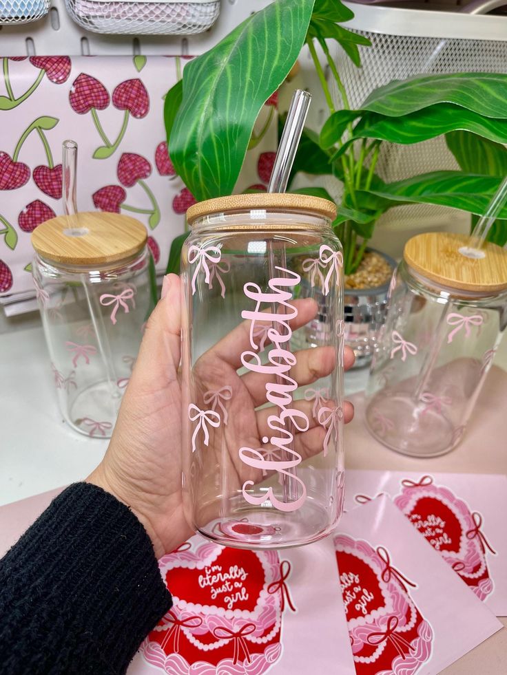 Minimalist Custom Glass Tumbler with Bamboo Lid